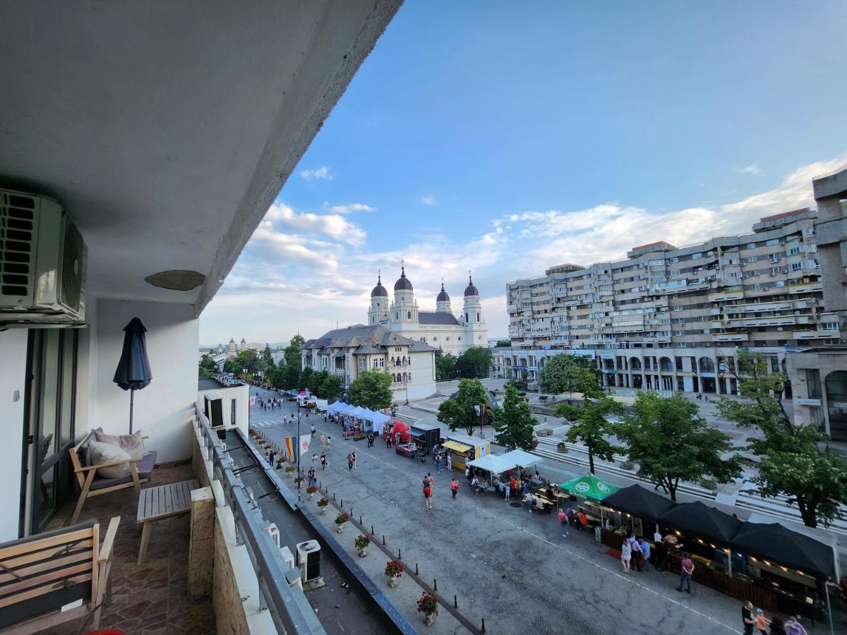 Stefan Cel Mare Boulevard Pedestrian Street Palas Iasi Exteriör bild
